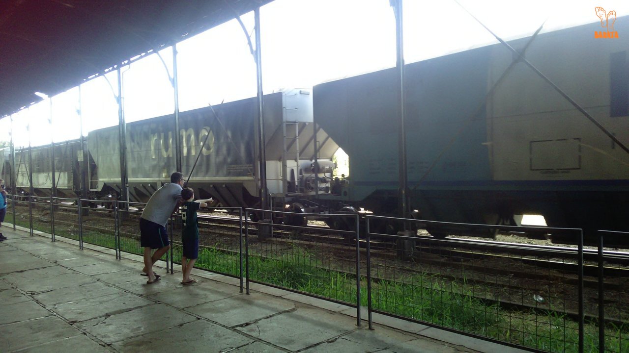 Estação Abandonada (Foto: Barata)