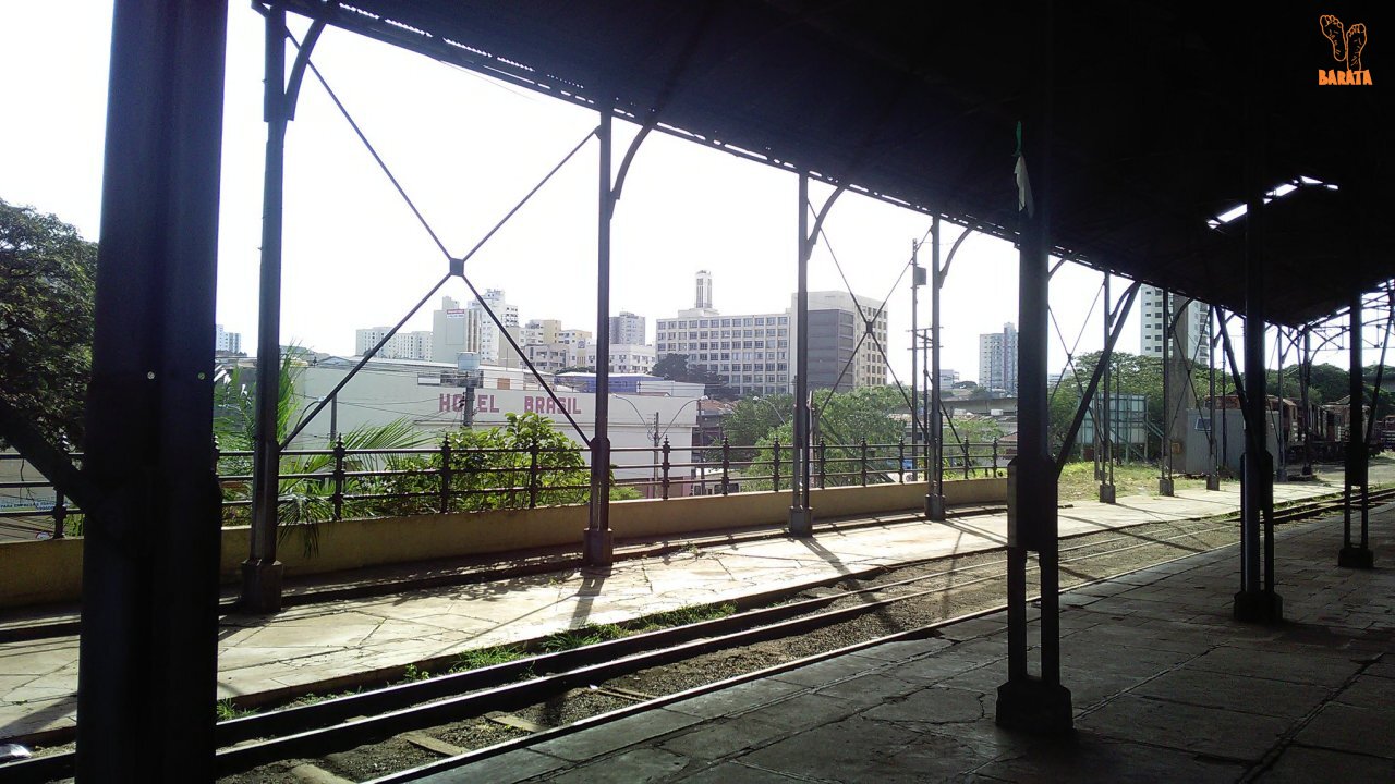 Estação Abandonada (Foto: Barata)