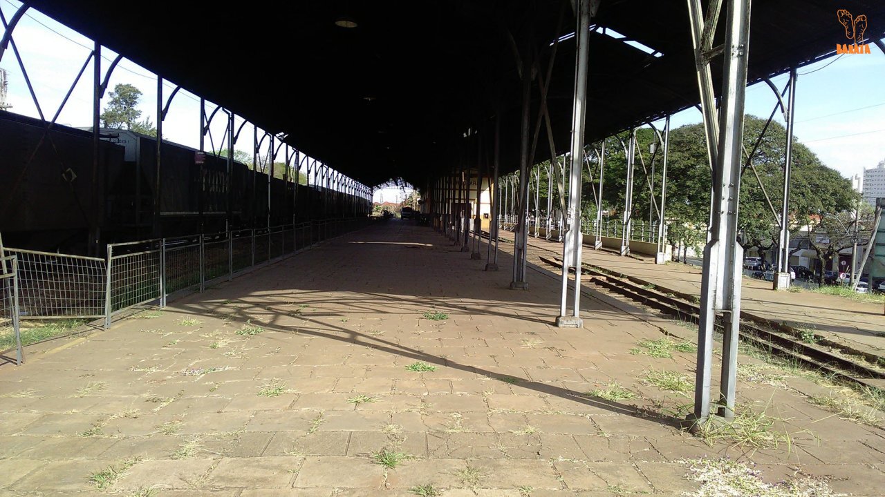 Estação Abandonada (Foto: Barata)